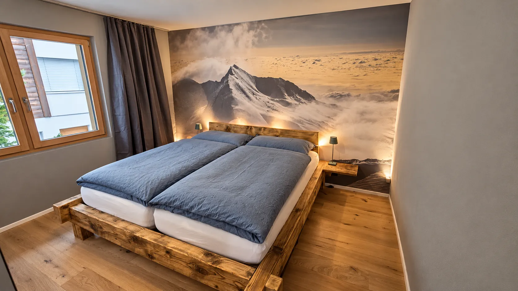 Bedroom with the Spechhorn wall