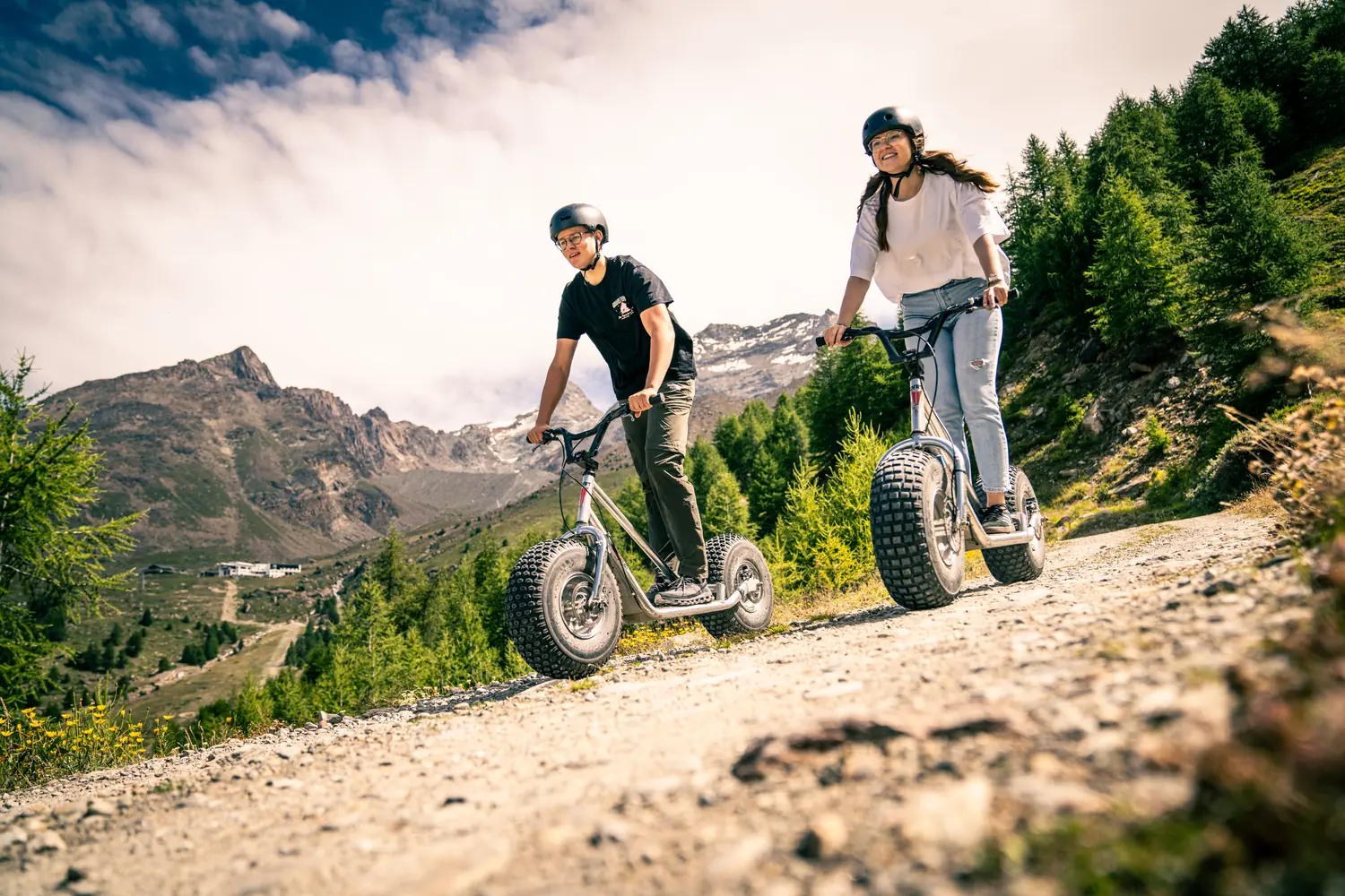 Monster-Trotti auf dem Kreuzboden